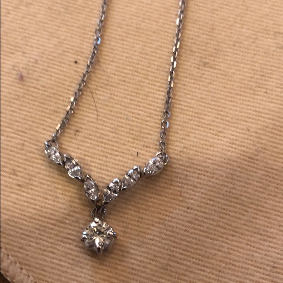 Jewlery - Picture 2 of 2